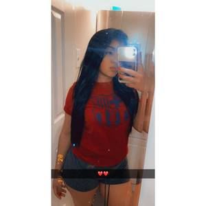 Meet your Posher, Anny